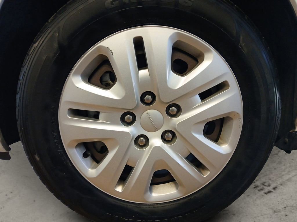 Used 2014 Dodge Grand Caravan American Value Package image 14