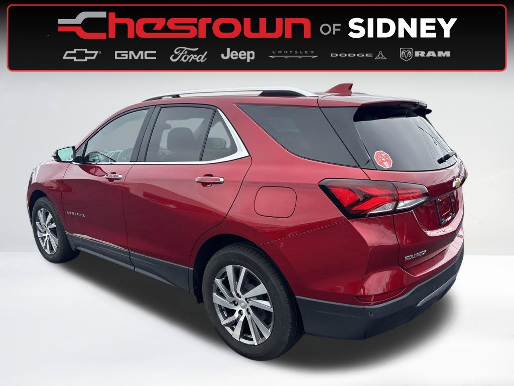 Used 2024 Chevrolet Equinox Premier FWD image 3