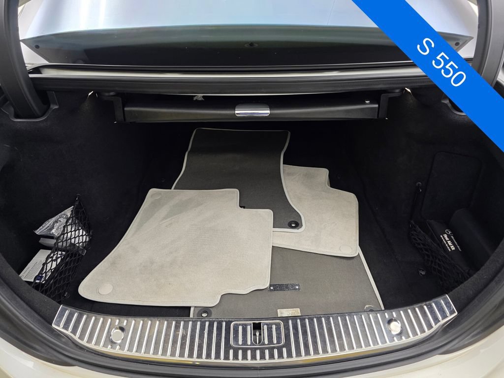 Used 2017 Mercedes-Benz S 550 Sedan image 17
