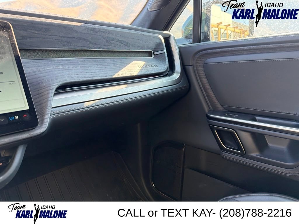 Used 2023 Rivian R1S Adventure AWD/4WD image 41