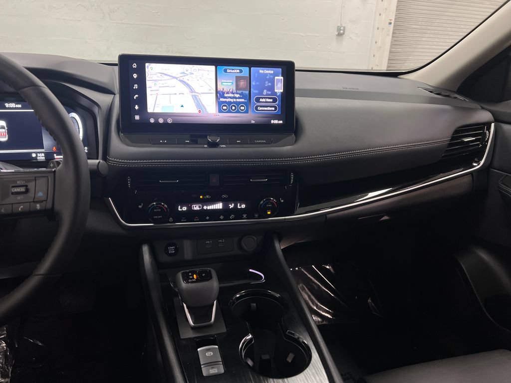 Used 2025 Nissan Rogue SL w/ SL Premium Package FWD image 20