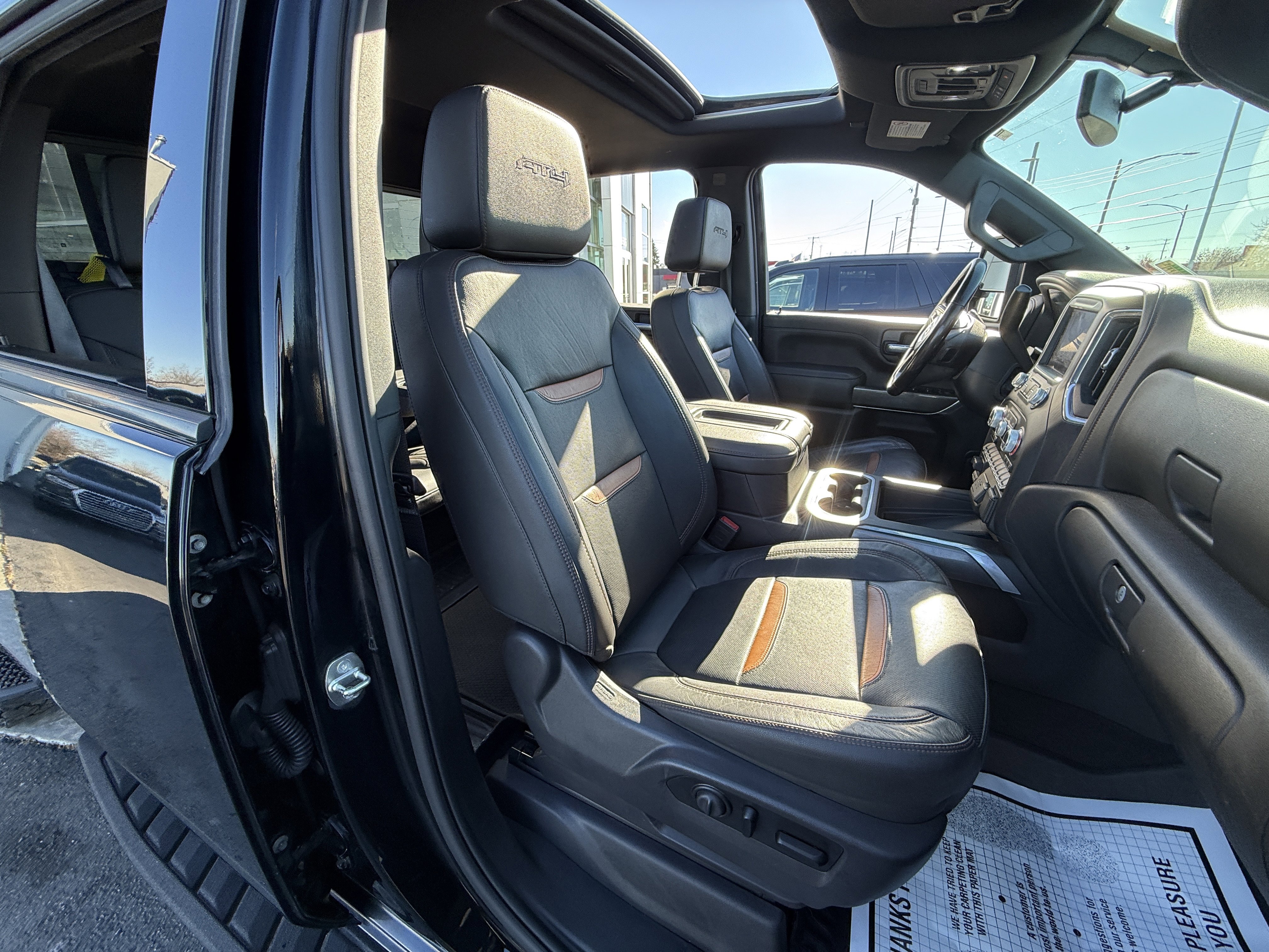 Used 2021 GMC Sierra 2500 AT4 w/ AT4 Preferred Package image 28