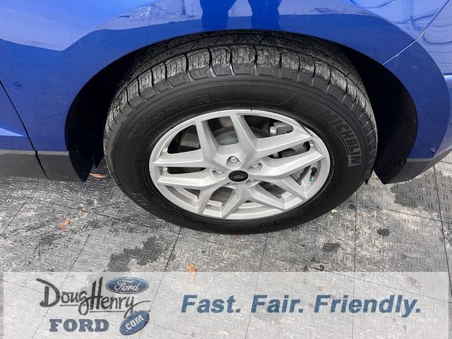 Used 2024 Ford Edge SEL image 16