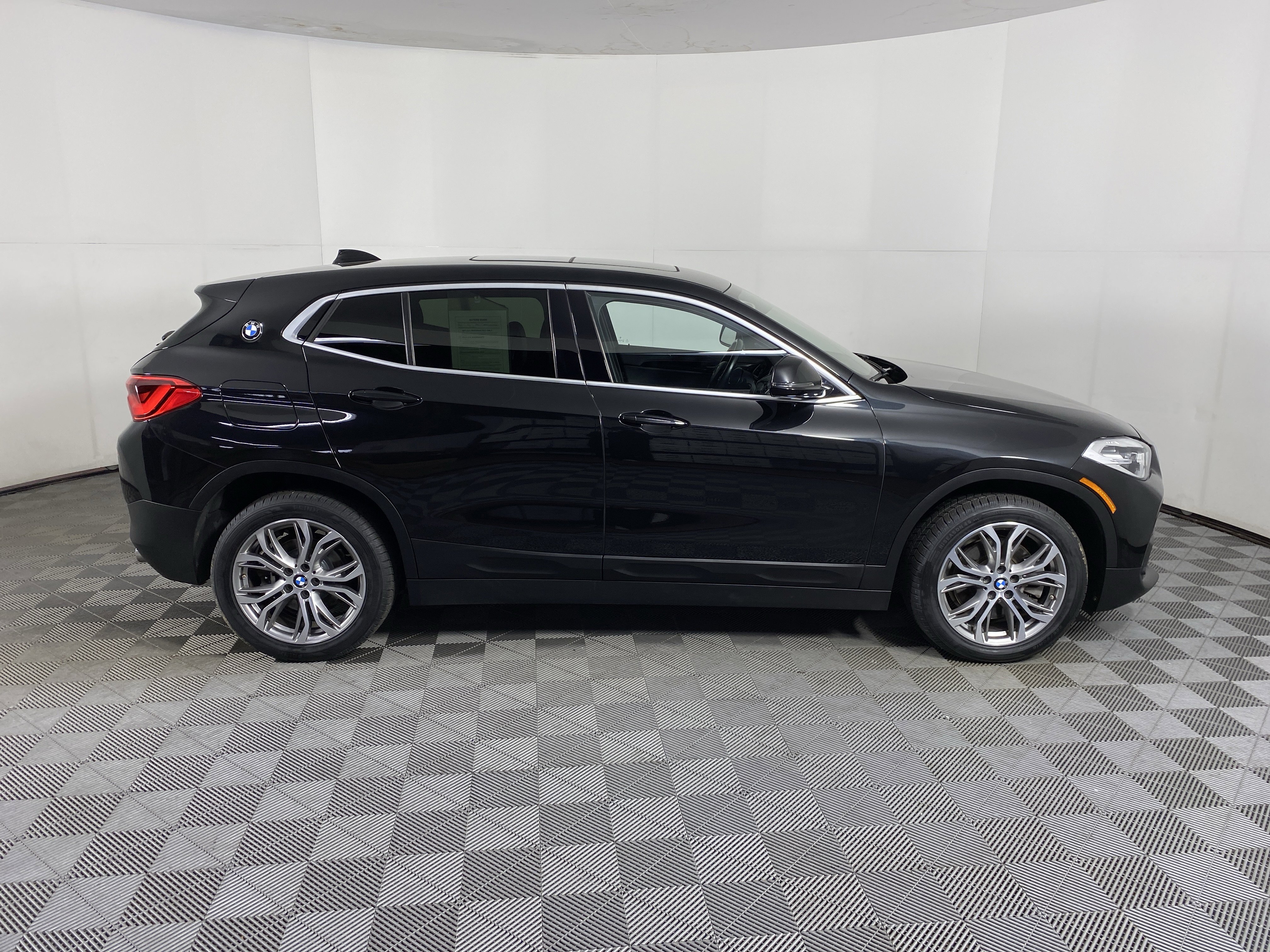 Used 2020 BMW X2 xDrive28i w/ Premium Package image 8