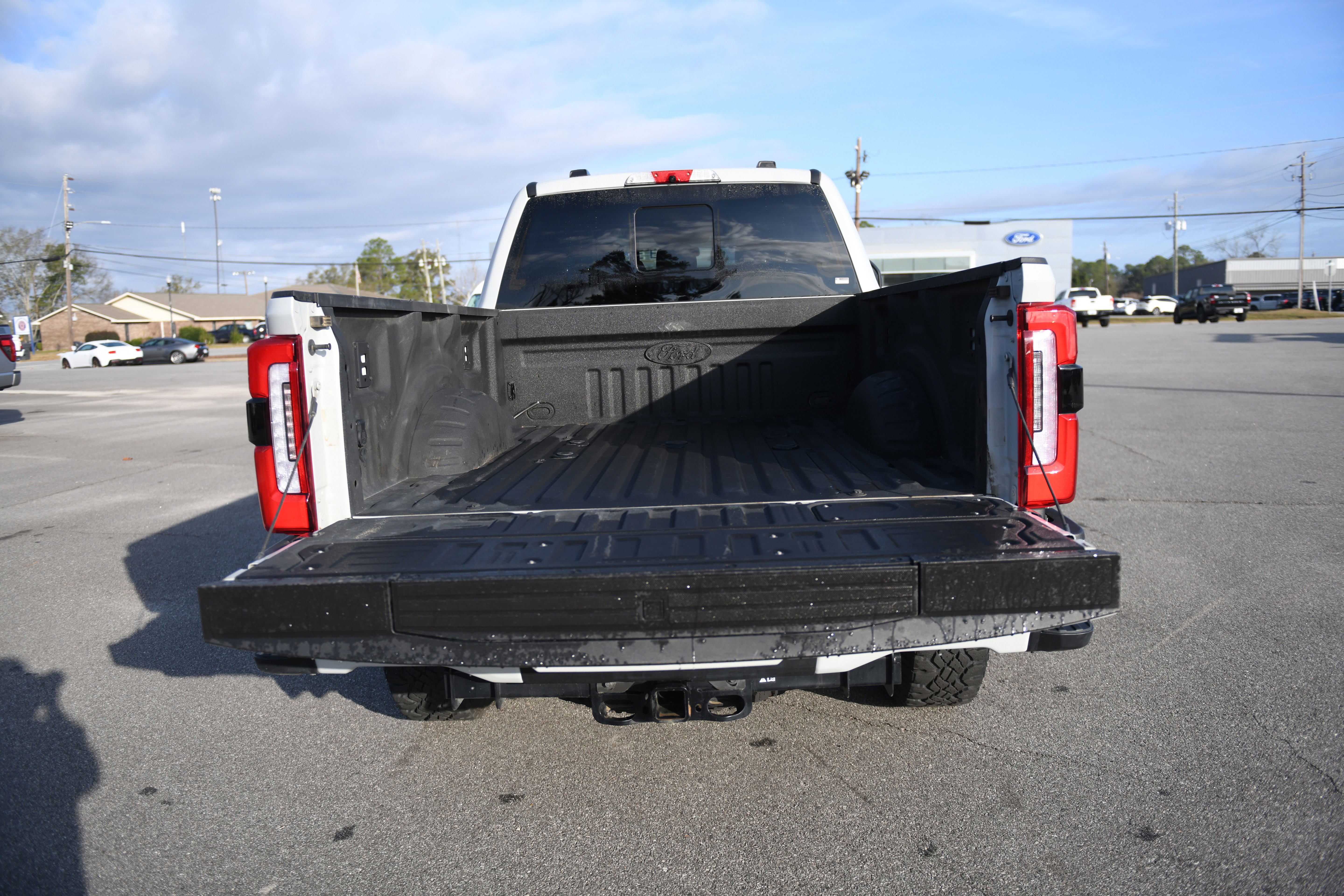 Used 2025 Ford F250 Platinum w/ Tremor Off-Road Package image 16