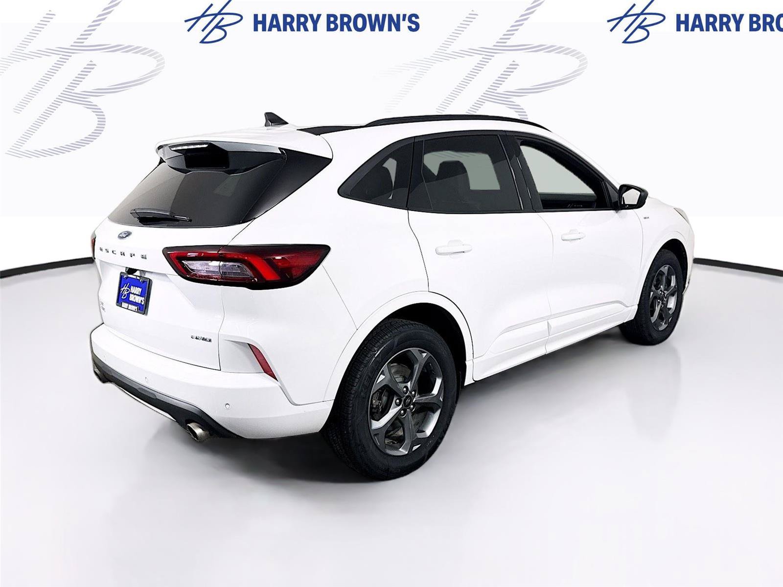 Used 2023 Ford Escape ST-Line w/ Tech Pack #1 AWD/4WD image 30