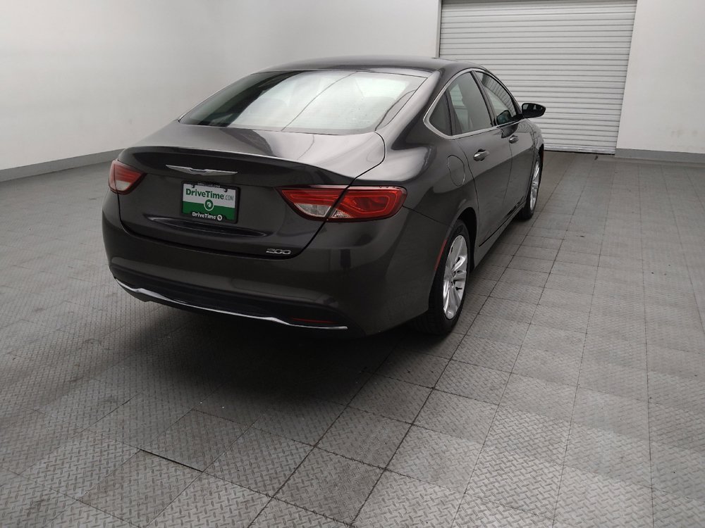 Used 2016 Chrysler 200 Limited FWD image 9