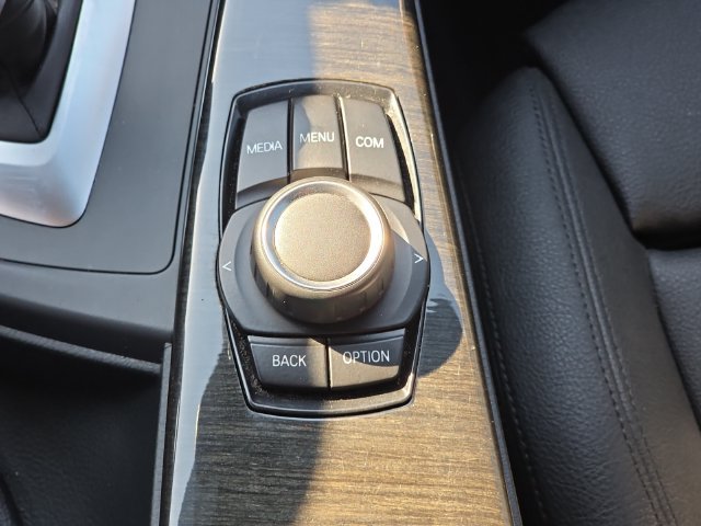 Used 2018 BMW 330i xDrive Sedan AWD/4WD image 27