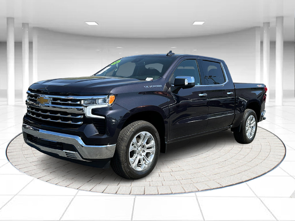 Used 2024 Chevrolet Silverado 1500 LTZ AWD/4WD image 1