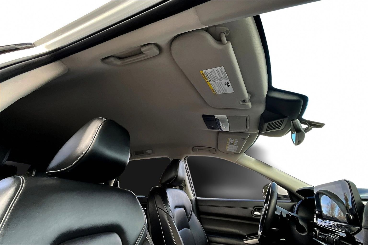 Used 2023 Nissan Pathfinder SL image 27