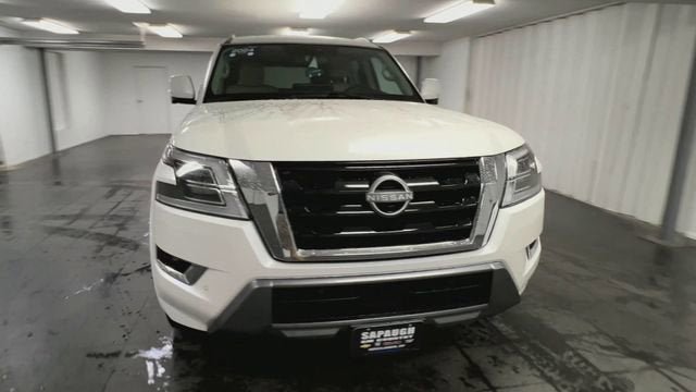 Used 2024 Nissan Armada SL w/ Captain's Chairs Package AWD/4WD image 3