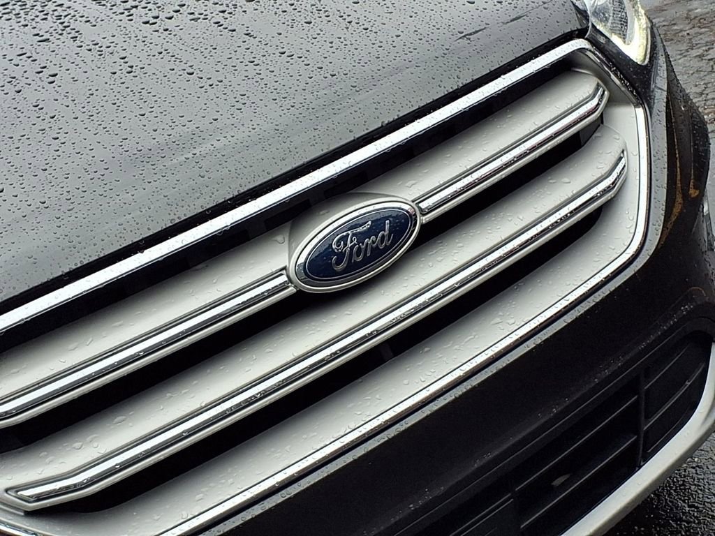 Used 2019 Ford Escape SEL image 28