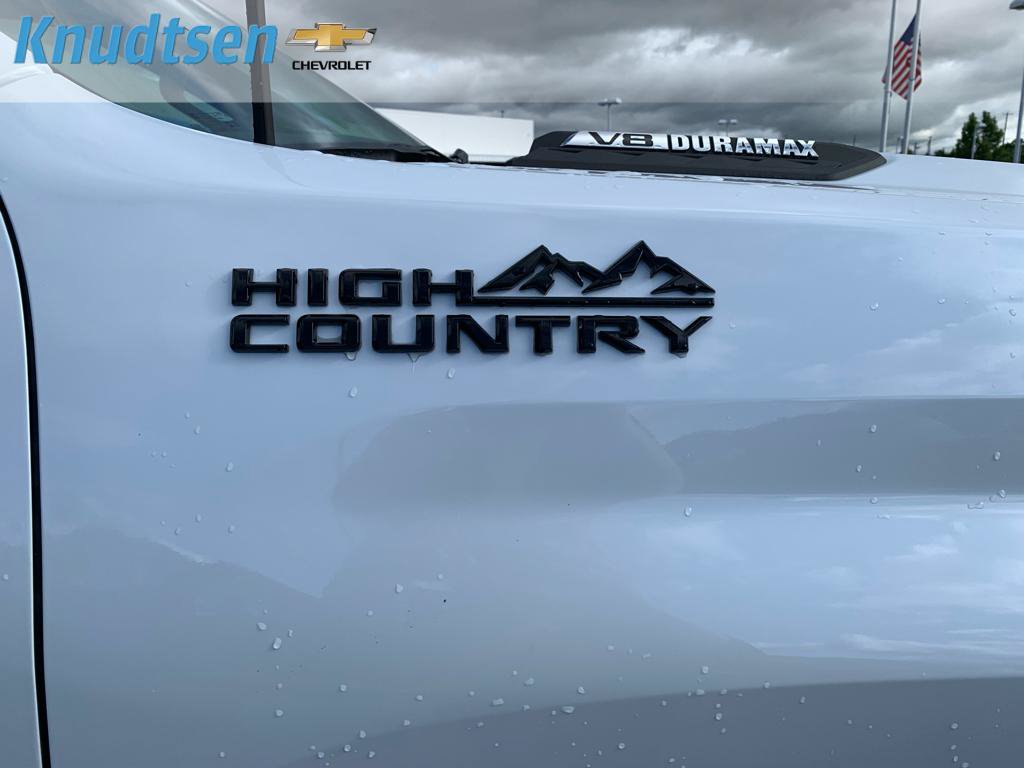 New 2026 Chevrolet Silverado 2500 High Country w/ Technology Package AWD/4WD image 12