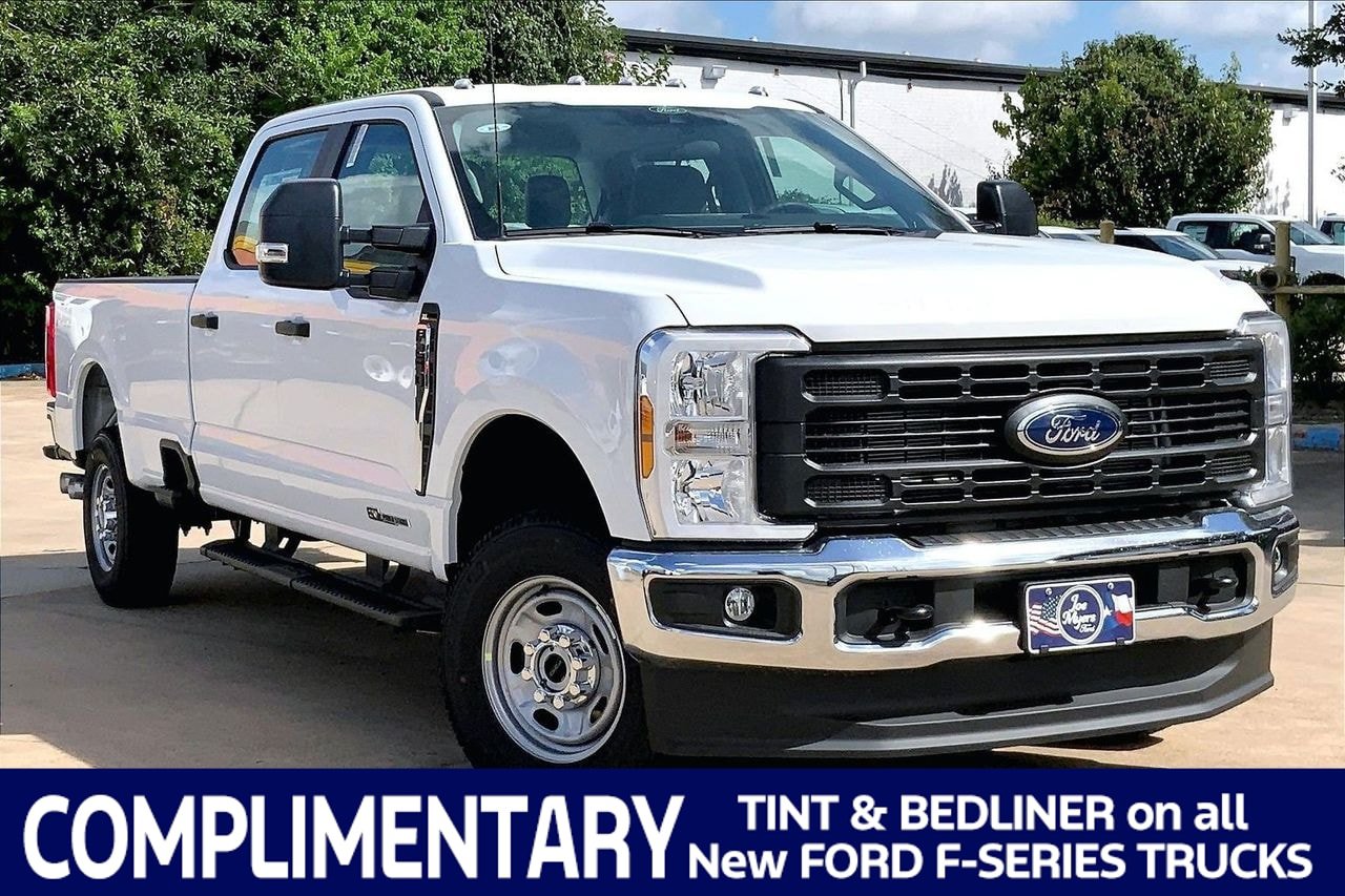 New 2026 Ford F250 XL w/ FX4 Off-Road Package AWD/4WD video 1