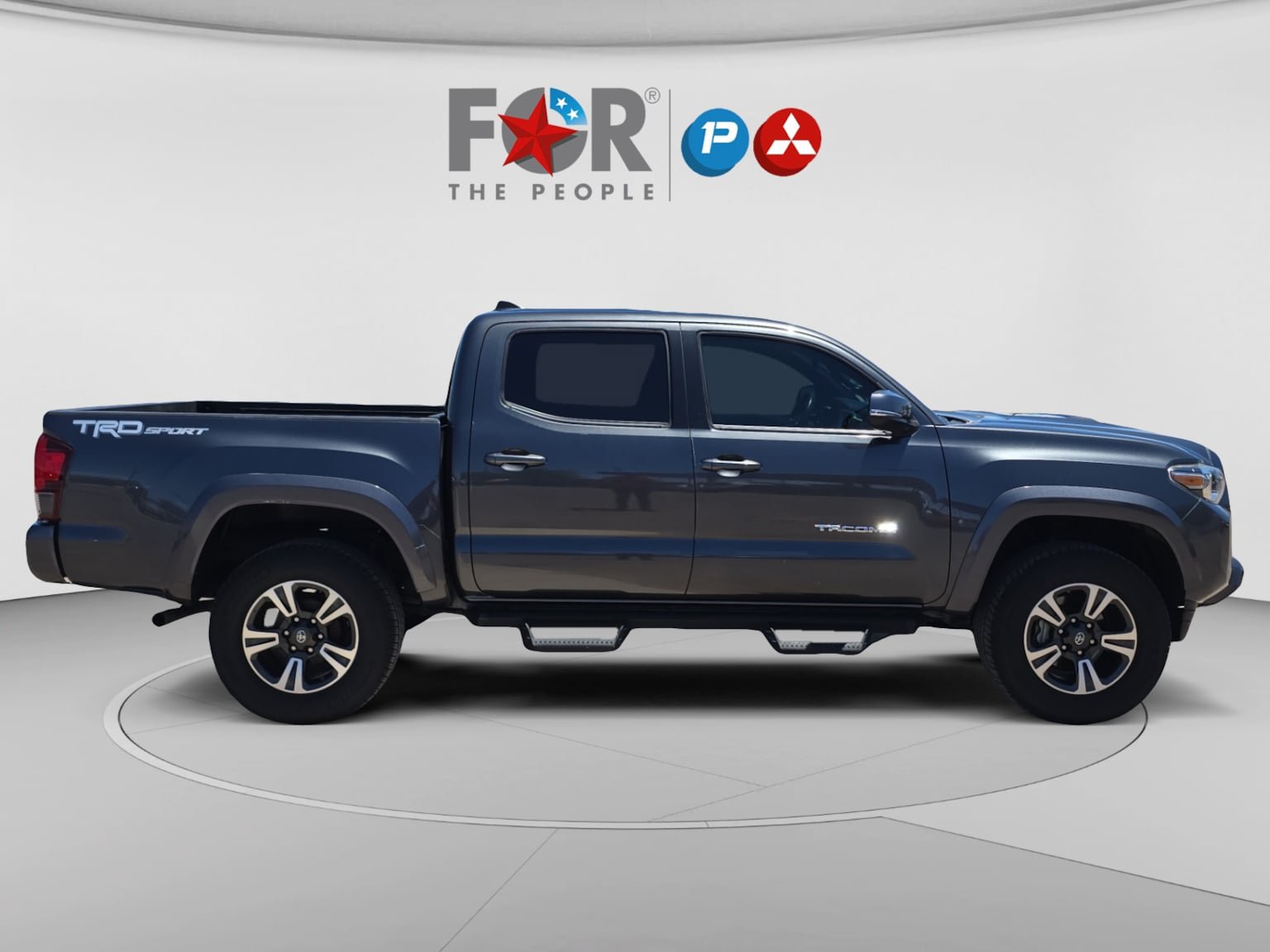 Used 2019 Toyota Tacoma TRD Sport w/ TRD Premium Sport Package RWD image 6