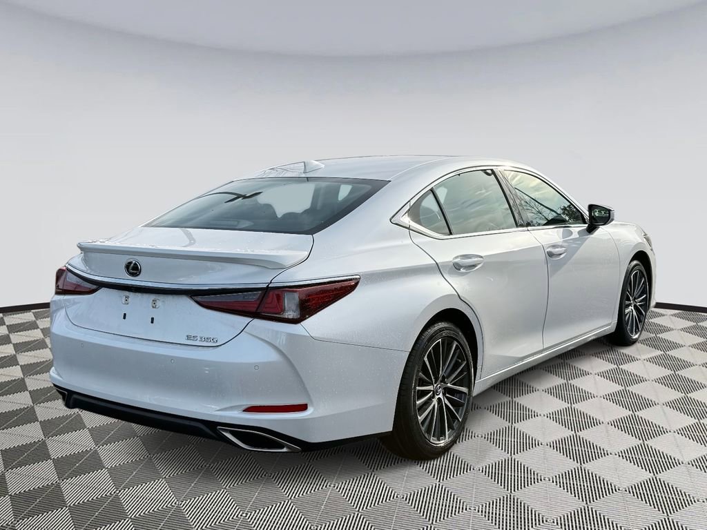 Used 2023 Lexus ES 350 Premium w/ Premium Package image 2