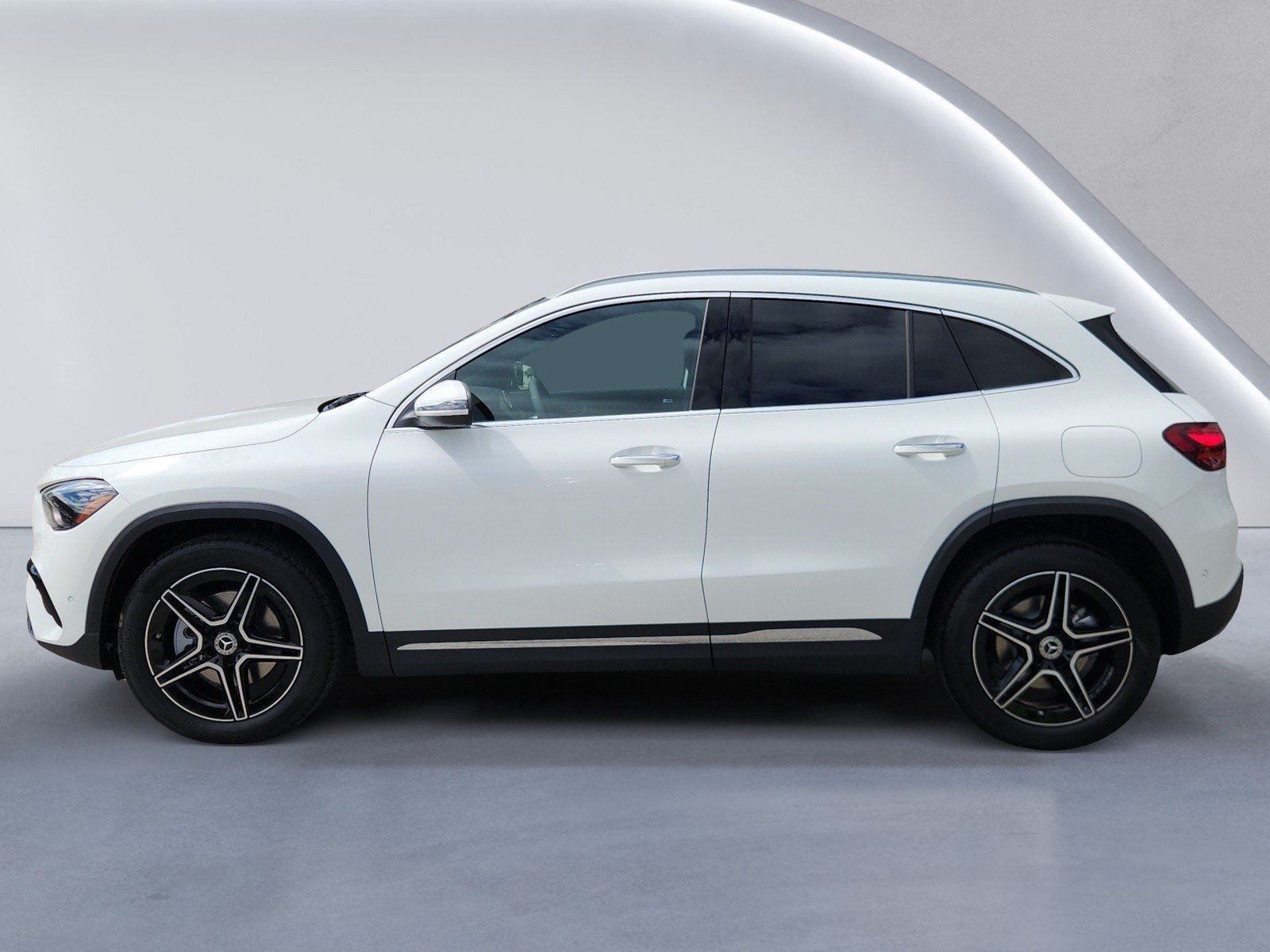 New 2026 Mercedes-Benz GLA 250 4MATIC image 6