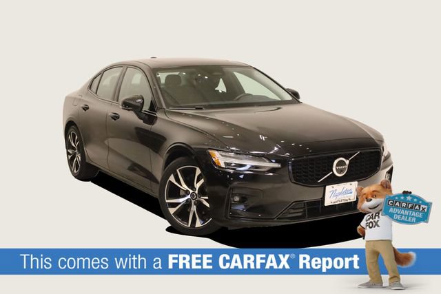 Used 2024 Volvo S60 B5 Plus image 2