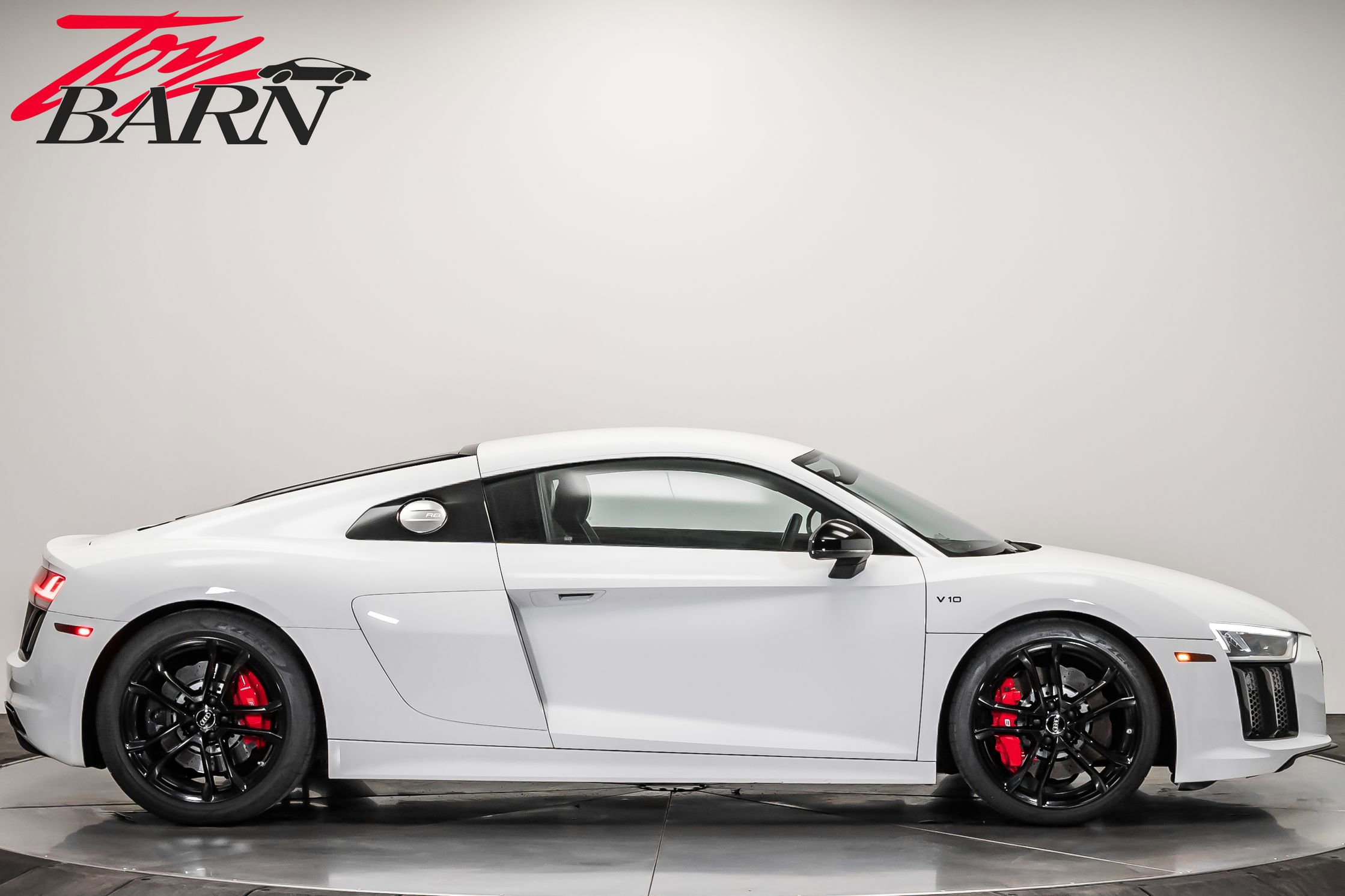 Used 2018 Audi R8 V10 image 6