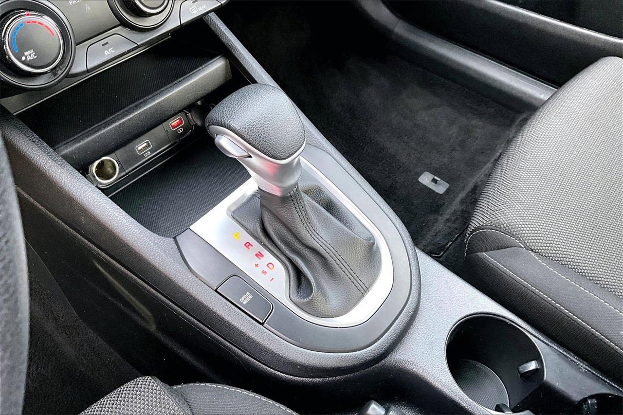 Used 2024 Kia Forte LXS image 27