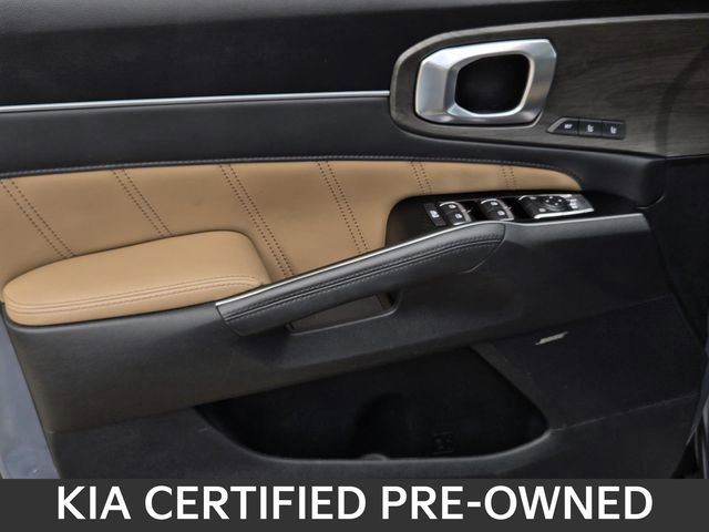 Used 2025 Kia Sorento SX Prestige w/ Olive Brown Leather Package image 21