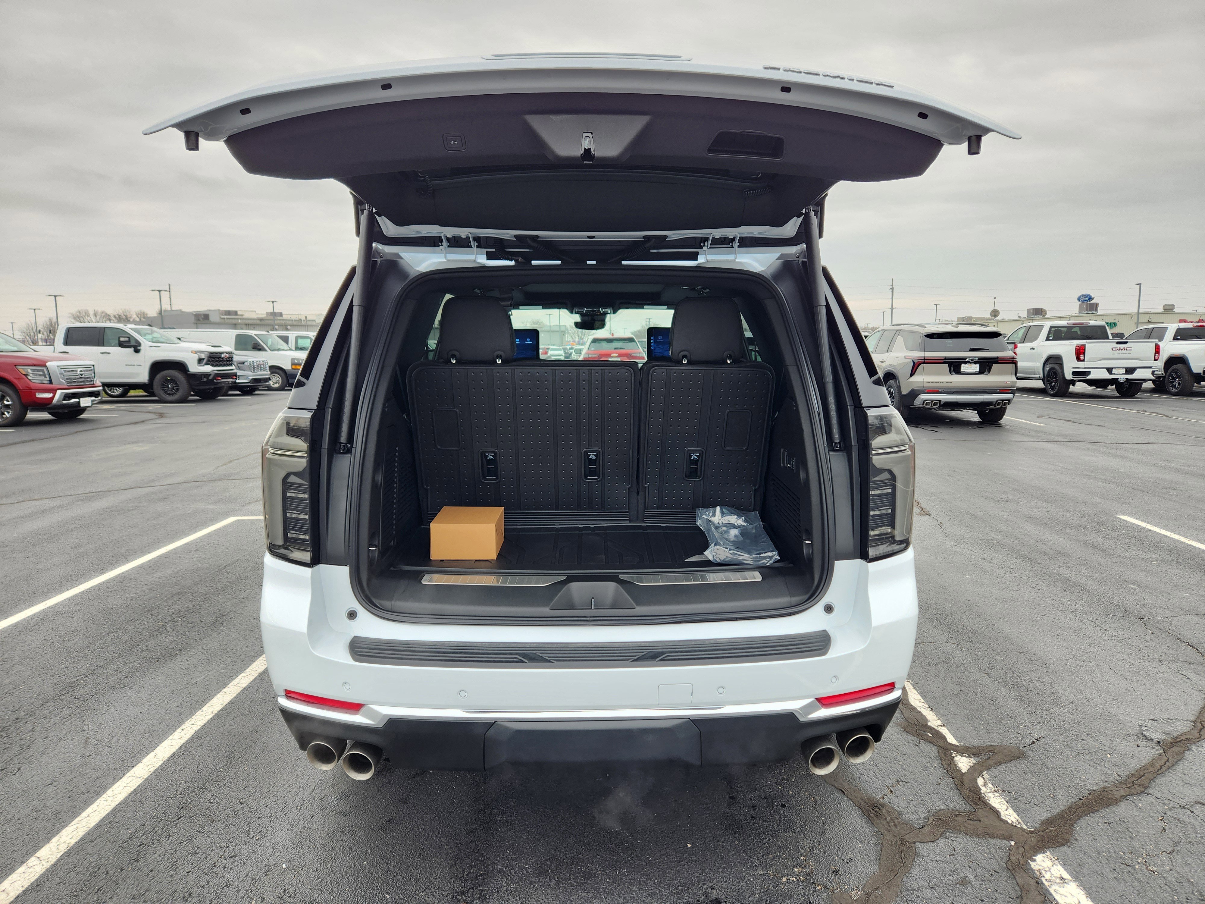 New 2026 Chevrolet Tahoe Premier image 7