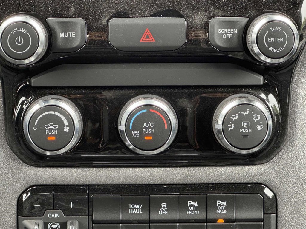 New 2025 RAM 3500 Tradesman image 17