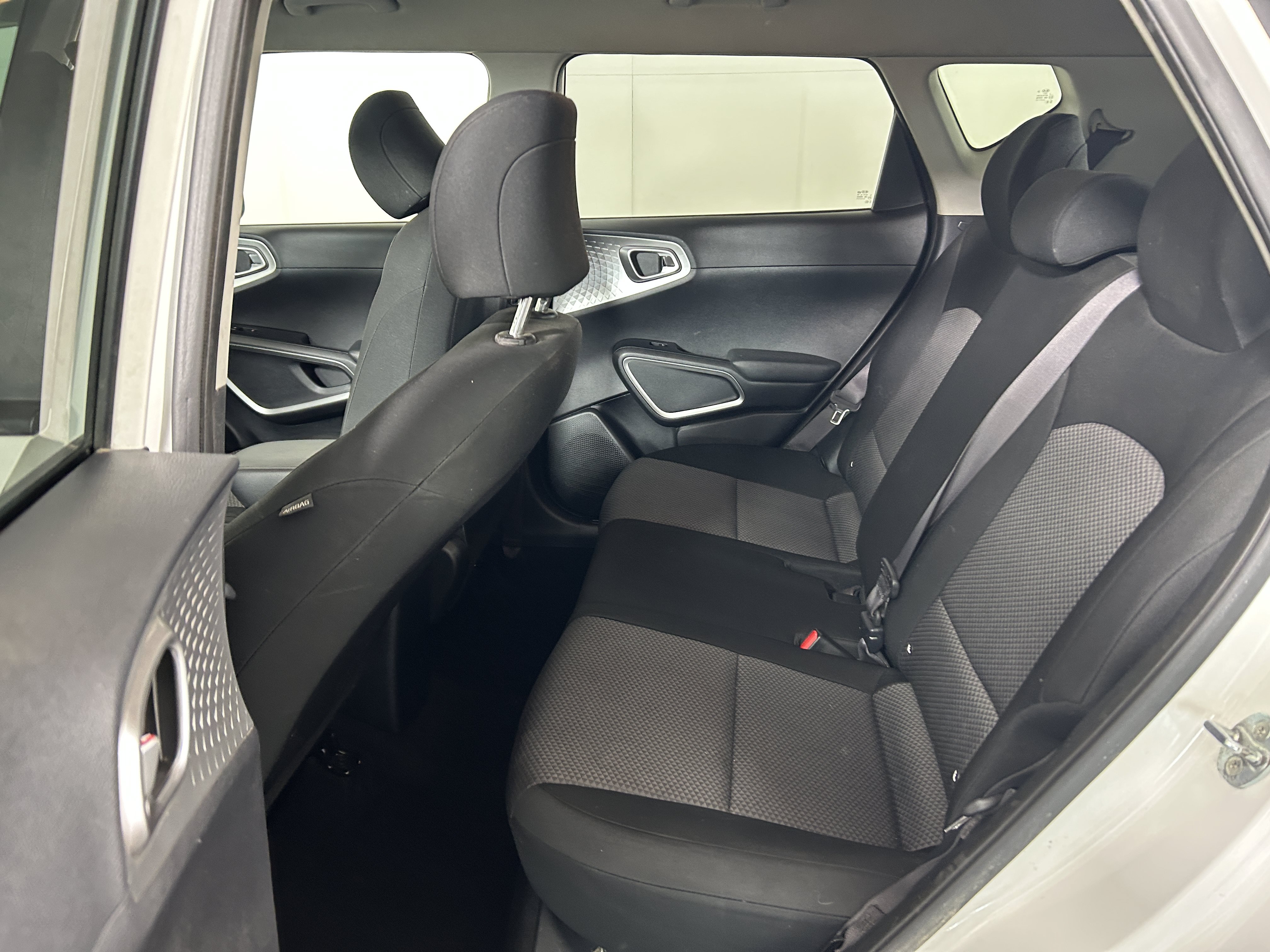 Used 2020 Kia Soul LX FWD image 24