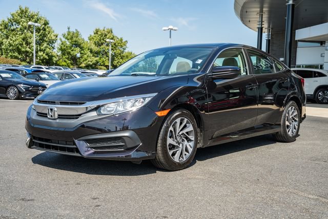 Used 2018 Honda Civic EX image 3