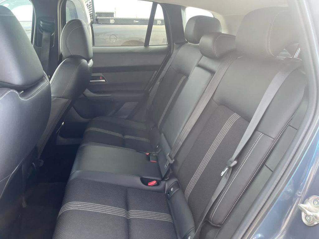 Used 2025 MAZDA CX-50 AWD 2.5 S w/ Preferred Package image 17