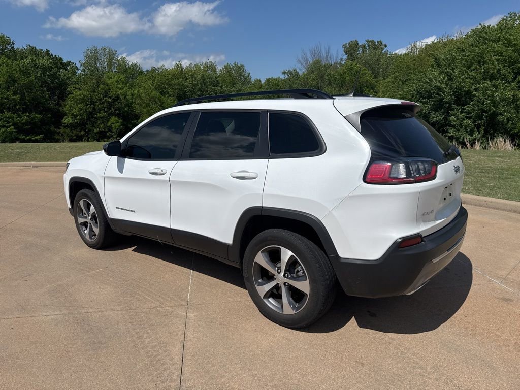 Used 2022 Jeep Cherokee Limited AWD/4WD image 2