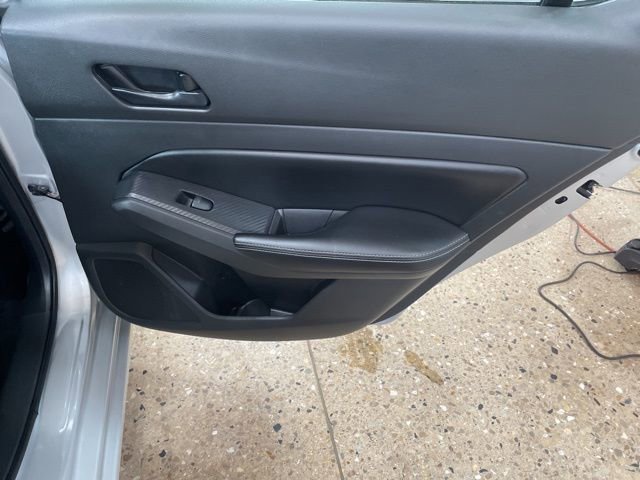 Used 2024 Nissan Altima 2.5 SV image 31