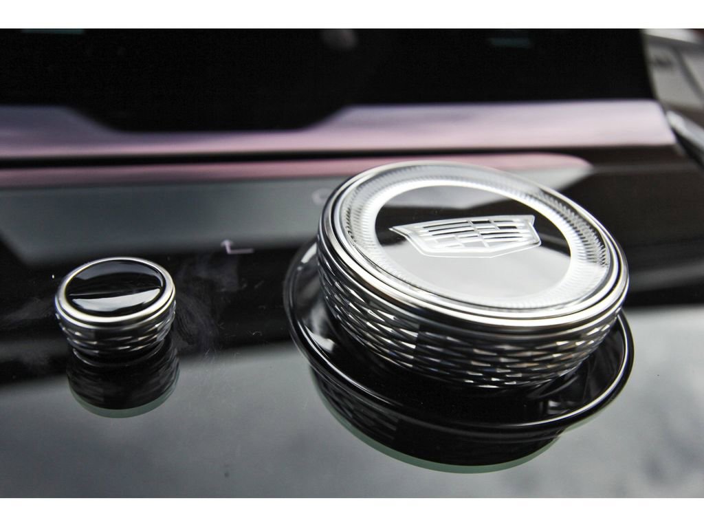 New 2025 Cadillac Escalade IQ Sport 2 image 21