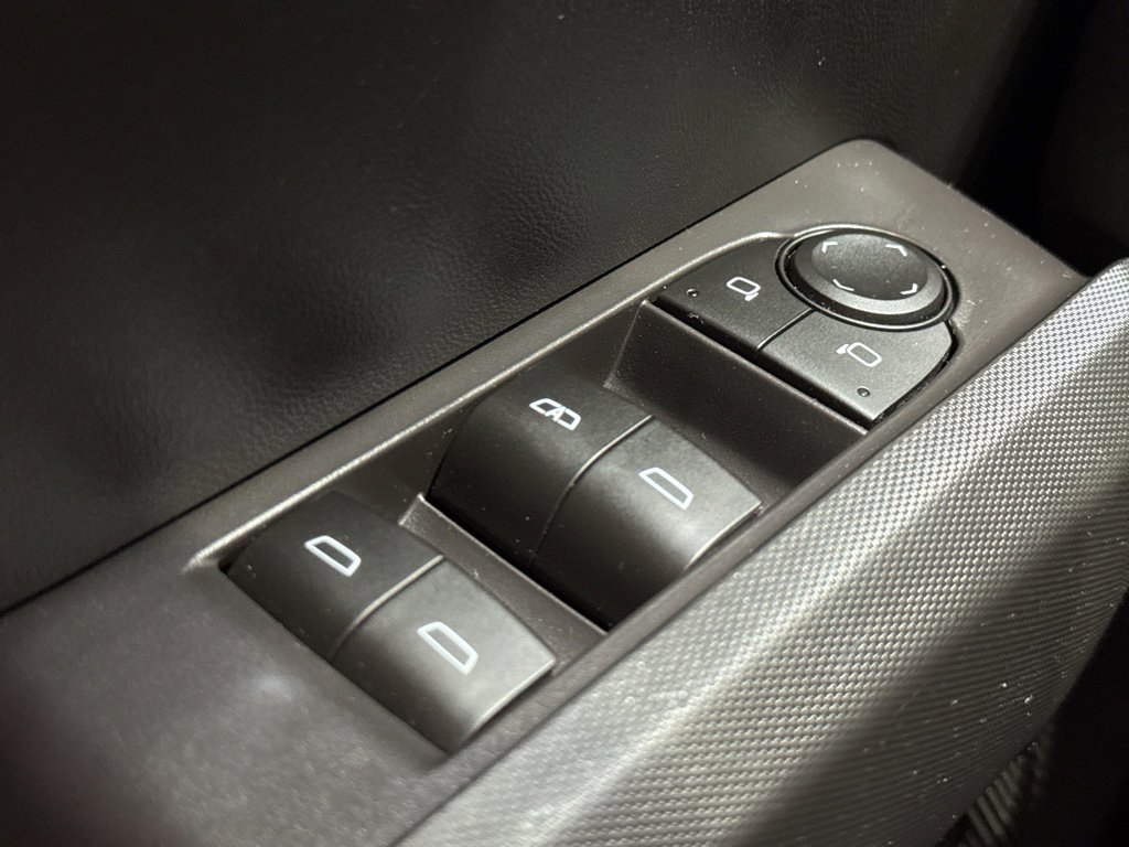 Used 2023 GMC Canyon Elevation w/ Elevation Premium Package image 34