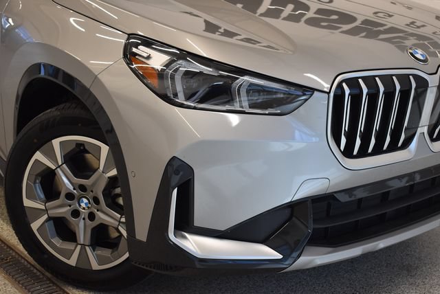 Used 2025 BMW X1 xDrive28i w/ Convenience Package AWD/4WD image 29