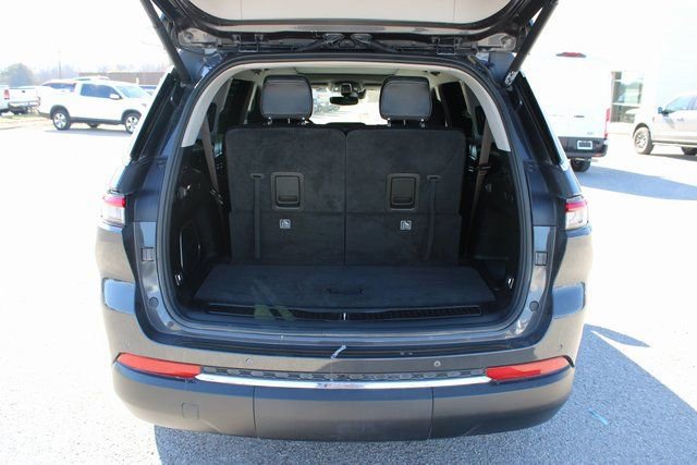 Used 2021 Jeep Grand Cherokee L Limited w/ MOPAR Finishing Package image 7