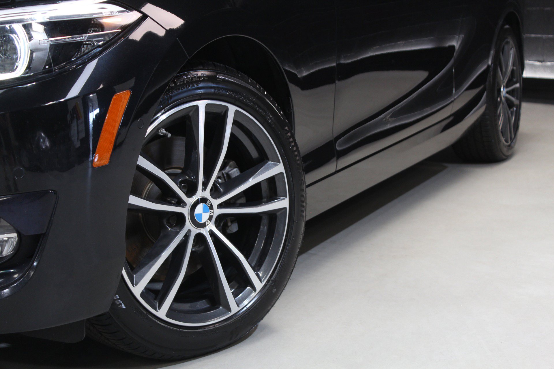 Used 2018 BMW 230i Convertible RWD image 22