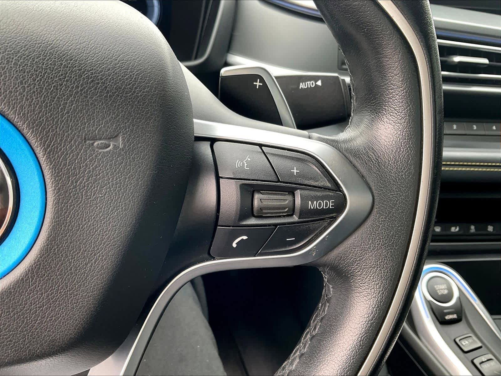 Used 2017 BMW i8 image 19