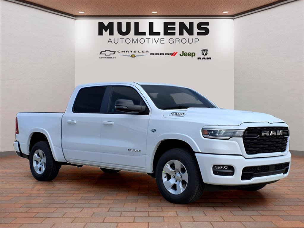 New 2026 RAM 1500 4x4 Crew Cab image 3