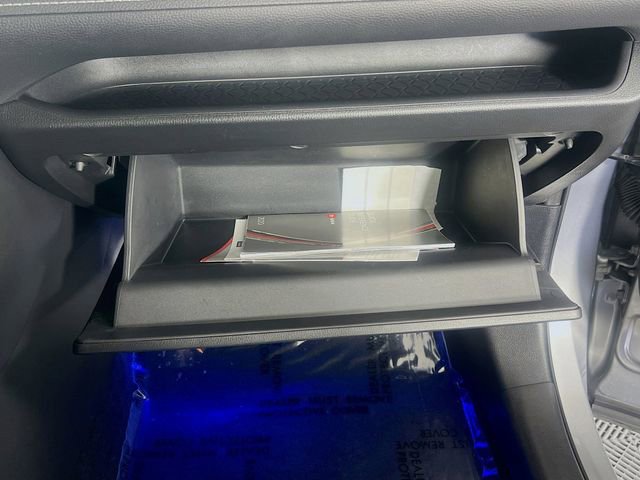 Used 2020 Toyota RAV4 XLE Premium FWD image 31