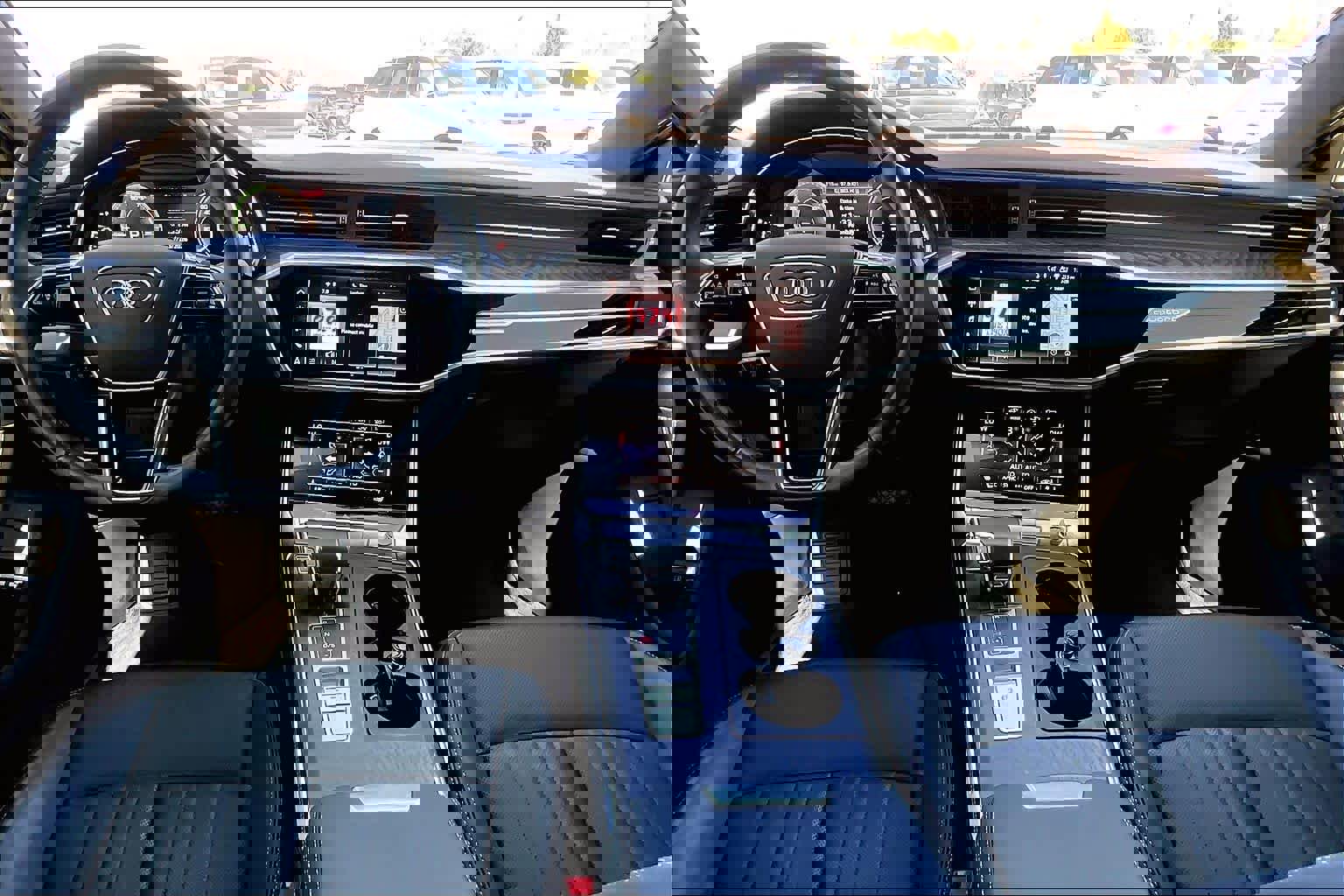 Used 2021 Audi A7 e Prestige w/ Prestige Package image 15