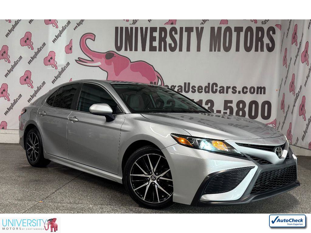 Used 2021 Toyota Camry SE