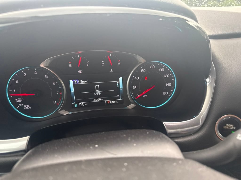 Used 2019 Chevrolet Traverse LT w/ LT Premium Package AWD/4WD image 7
