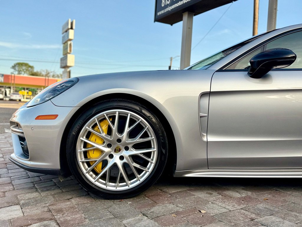 Used 2018 Porsche Panamera Turbo Executive w/ Assistance Package image 30