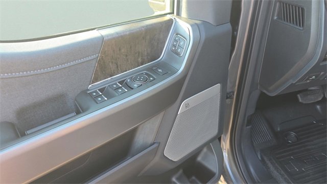 New 2026 Ford F350 4x4 Crew Cab Super Duty image 17