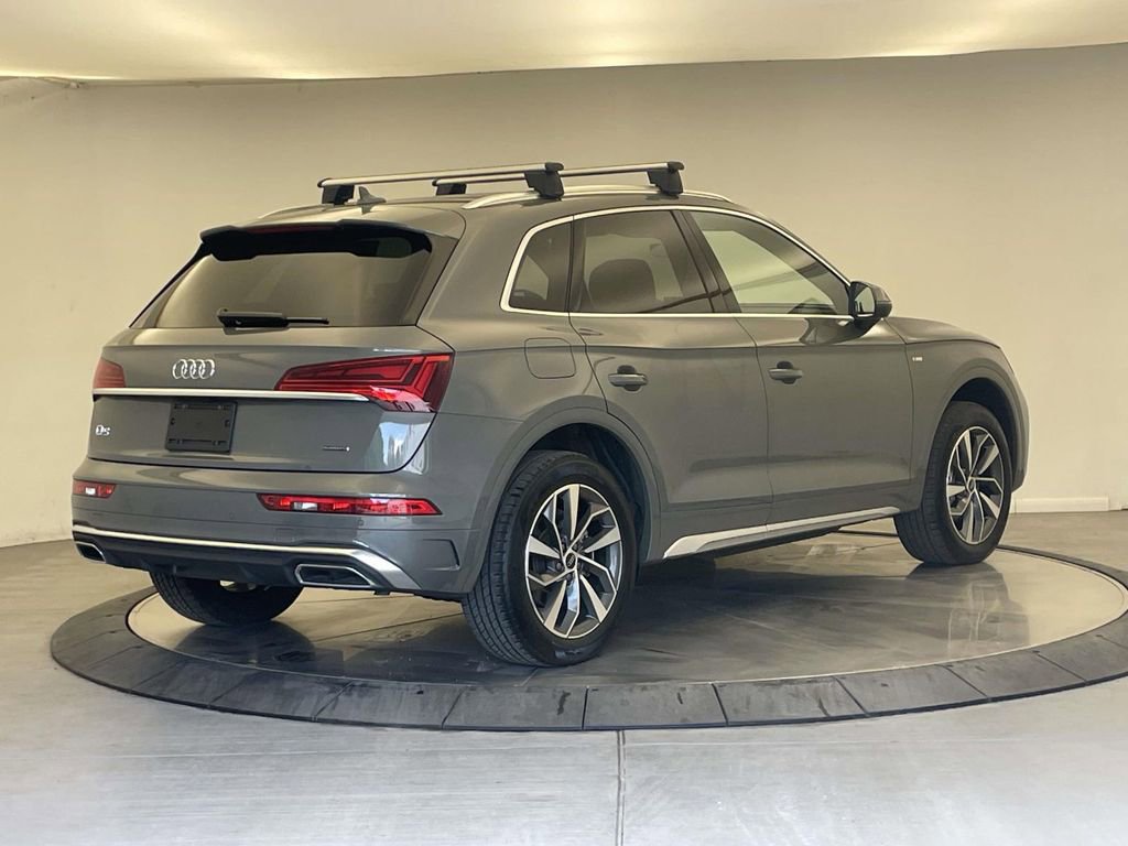 Certified 2023 Audi Q5 2.0T Premium w/ Convenience Package AWD/4WD image 7