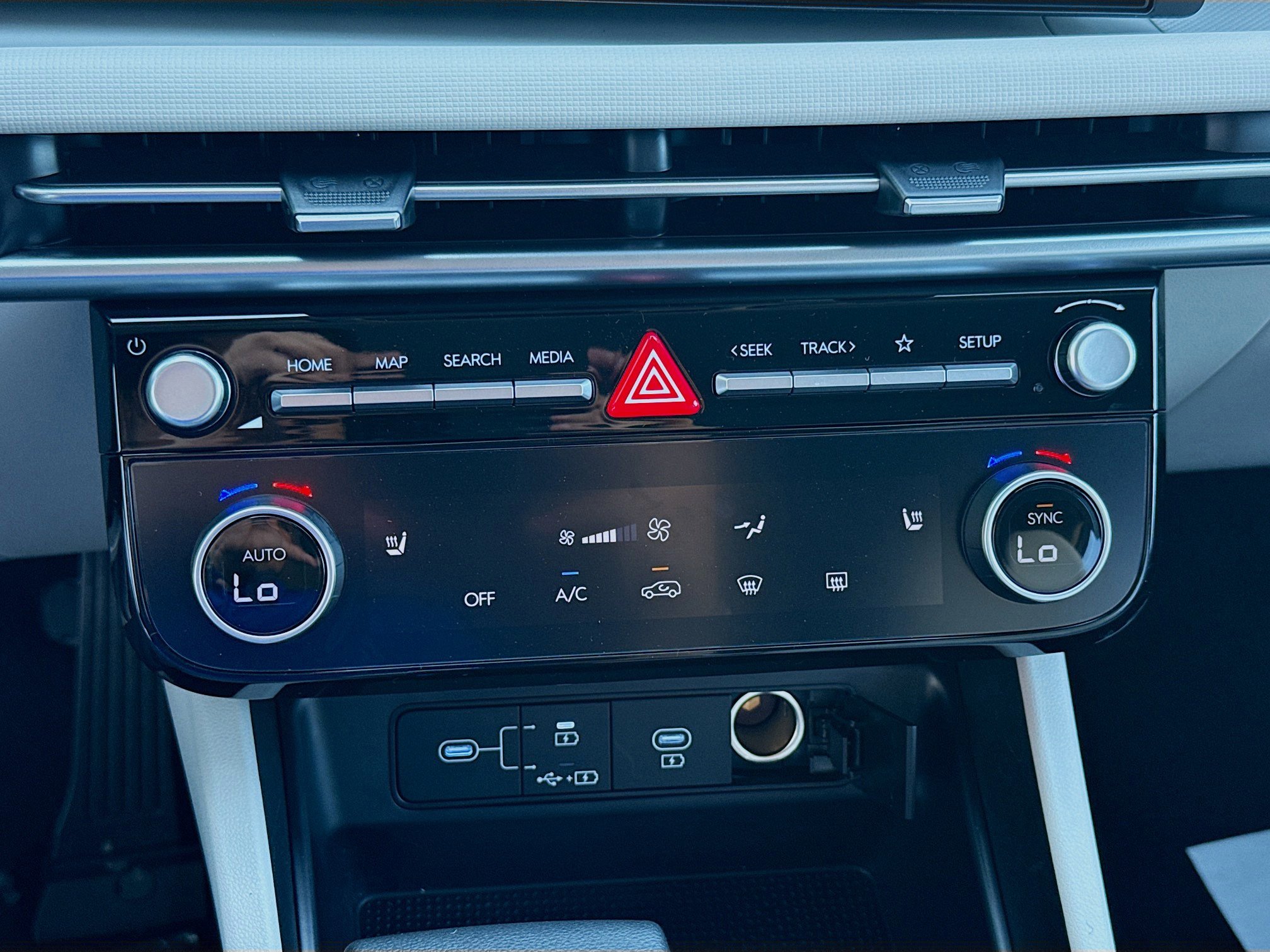 New 2026 Hyundai Tucson SEL FWD image 12