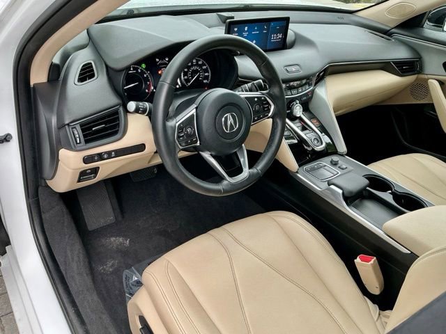 Used 2023 Acura TLX FWD image 16