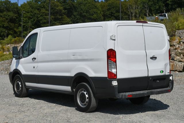 Used 2018 Ford Transit 250 130 Low Roof image 4
