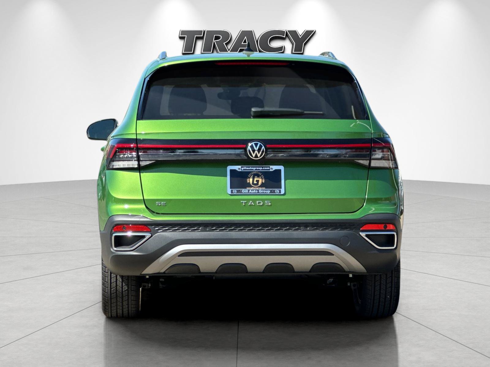 New 2027 Volkswagen Taos SE FWD image 5